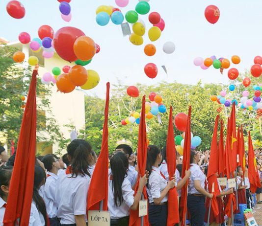 Sau lá thư của cô bé lớp 6, nhiều trường học quyết định không thả bóng bay trong lễ khai giảng