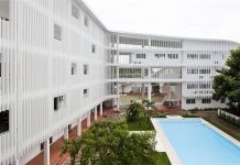 Ngắm kiến trúc tuyệt đẹp của ngôi trường vừa có 100% học trò đậu tốt nghiệp THPT ở Dĩ An