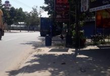 Bến Cát: Biến lòng đường làm nơi sửa xe