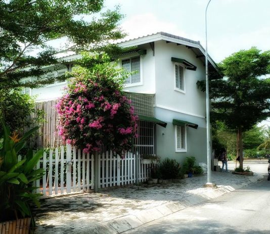 Có nhà ở trung tâm Sài Gòn, tôi vẫn chọn sống ở Bình Dương