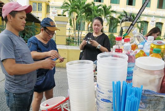 Việt Nam sẽ cấm đồ nhựa dùng 1 lần