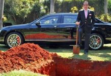 Thay vì đốt vàng mã, tỷ phú Brazil chôn xe nửa triệu đô… để dùng ở kiếp sau