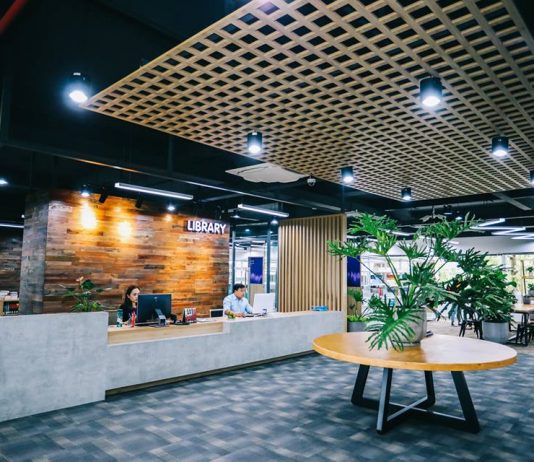 Ngắm trường đại học “sang chảnh” nhất Bình Dương, một mét vuông triệu tấm ảnh sống ảo