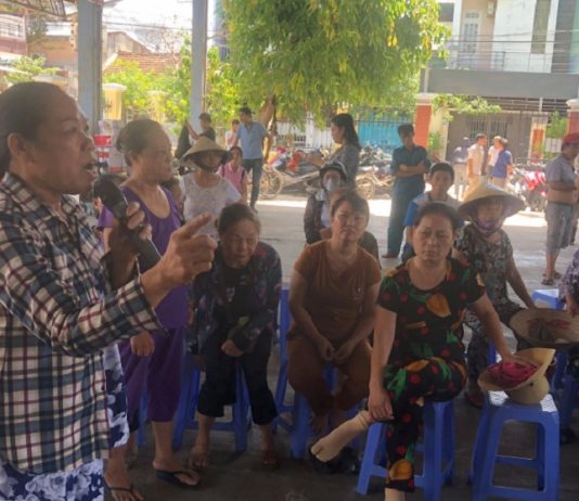 500 dân Đà Nẵng doạ kiện chủ tịch phường vì: ai không đồng ý nhận tiền “hỗ trợ” thì vào Bình Dương mà kiện