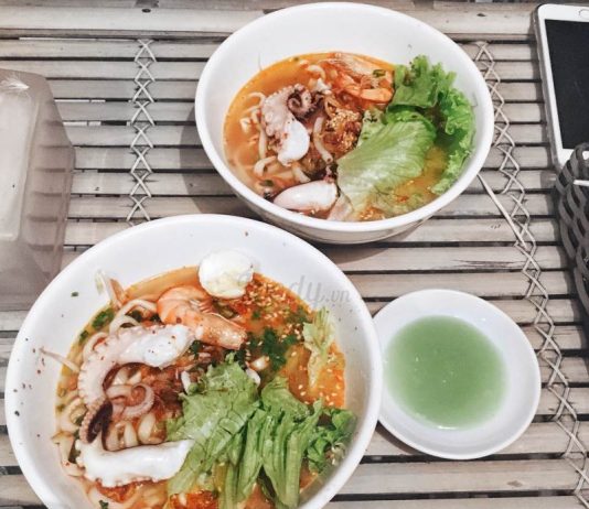 Để Tèo kể cho nghe về tô bánh canh bạch tuộc đất Thủ