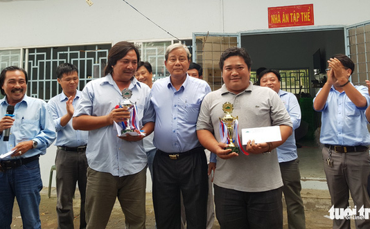 Doanh nghiệp nhà nước tổ chức ‘thi tửu lượng’