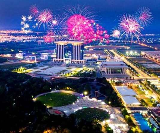 Bình Dương bắn pháo hoa mừng tết Dương lịch 2020 tại Khu du lịch Đại Nam