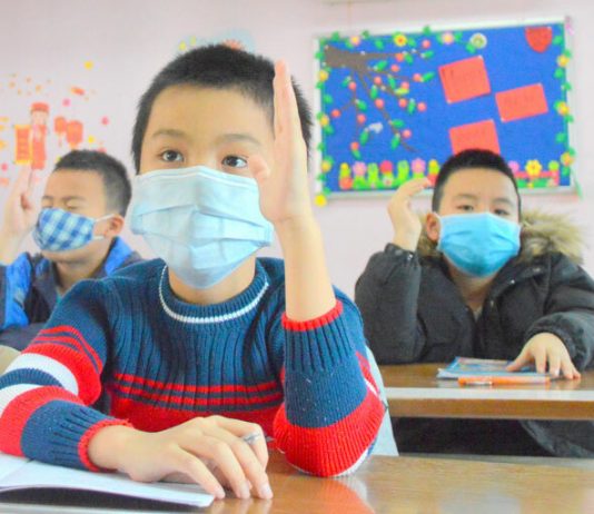 Bộ Giáo dục – Đào tạo đề nghị cho học sinh cả nước tiếp tục nghỉ vì dịch cúm virus Corona